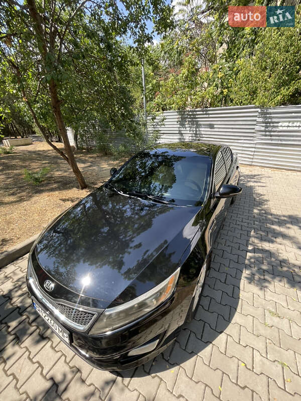 Седан Kia Optima 2014 в Одессе
