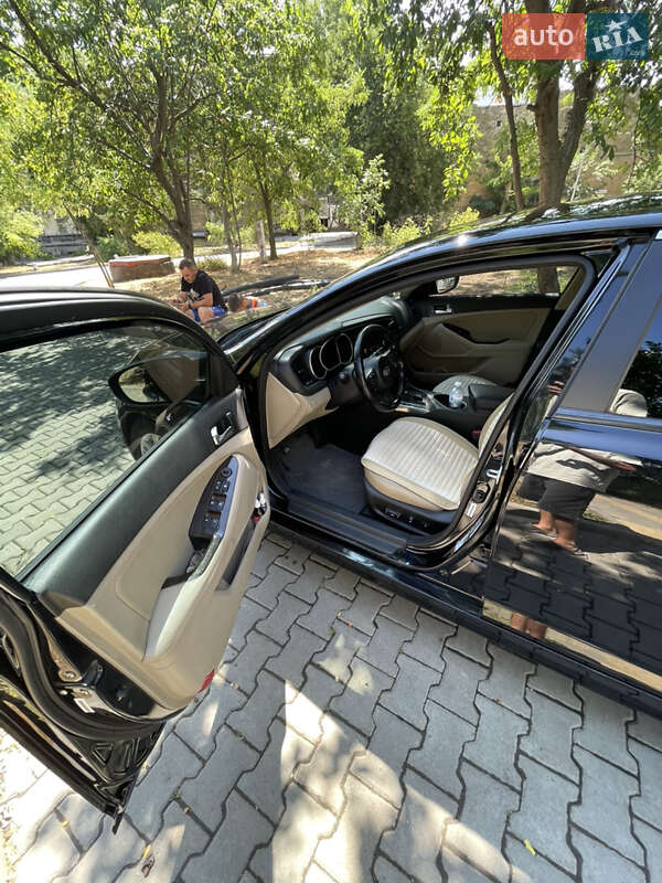 Седан Kia Optima 2014 в Одессе