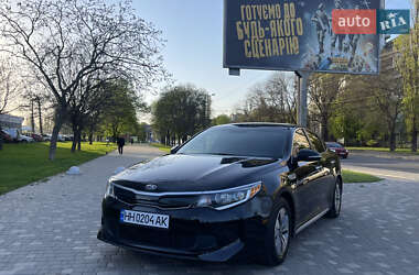 Седан Kia Optima 2017 в 