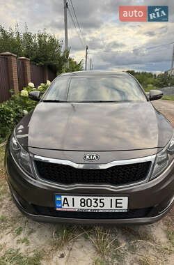 Седан Kia Optima 2012 в 