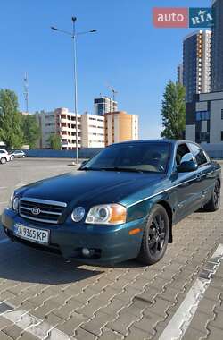 Седан Kia Optima 2003 в Киеве