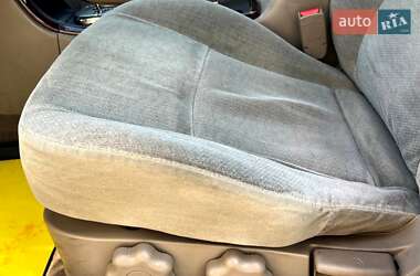Седан Kia Optima 2003 в 