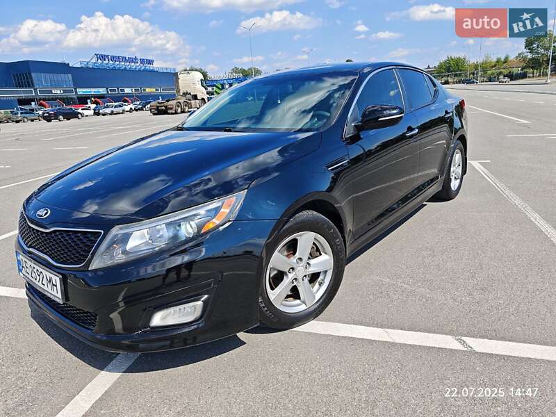 Седан Kia Optima 2014 в Днепре