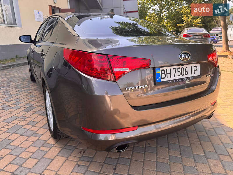 Седан Kia Optima 2012 в Одессе