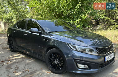 Седан Kia Optima 2015 в Кривом Роге