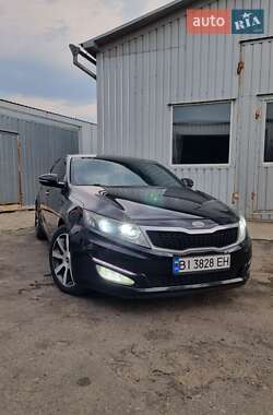 Седан Kia Optima 2012 в Полтаве