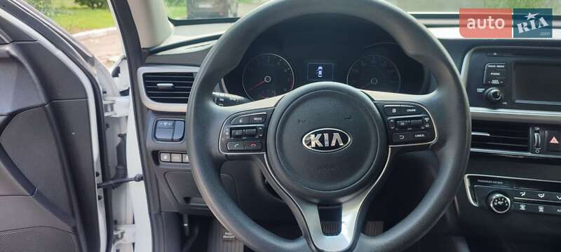 Седан Kia Optima 2016 в Кам'янці