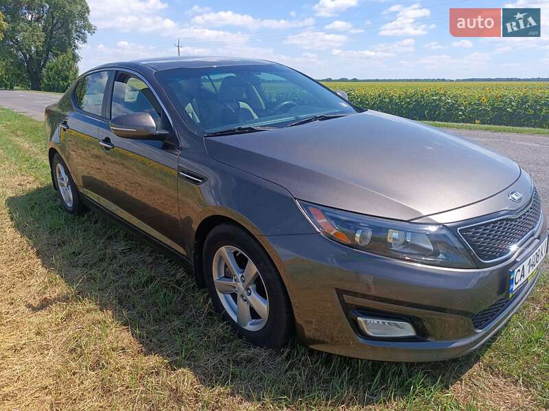 Седан Kia Optima 2013 в Черкассах