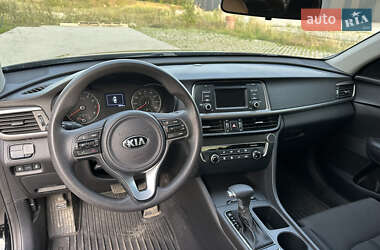 Седан Kia Optima 2016 в Хмельницькому