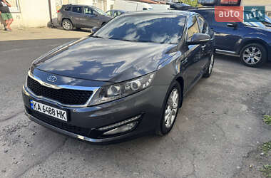 Седан Kia Optima 2012 в Киеве