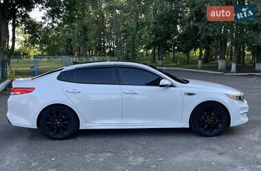 Седан Kia Optima 2016 в Виннице