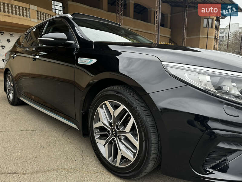 Універсал Kia Optima 2019 в Одесі