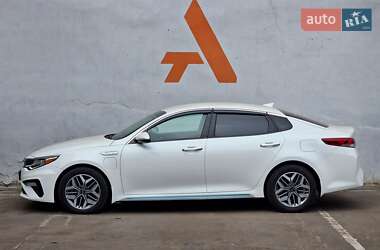 Седан Kia Optima 2019 в 