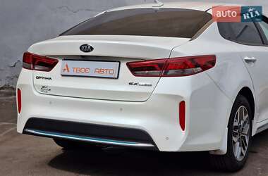 Седан Kia Optima 2019 в 