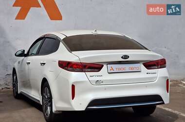 Седан Kia Optima 2019 в 