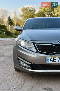 Седан Kia Optima 2012 в Кривом Роге