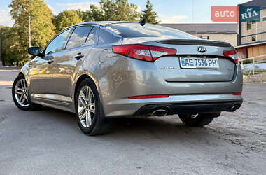 Седан Kia Optima 2012 в Кривом Роге