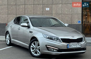 Седан Kia Optima 2012 в Одессе