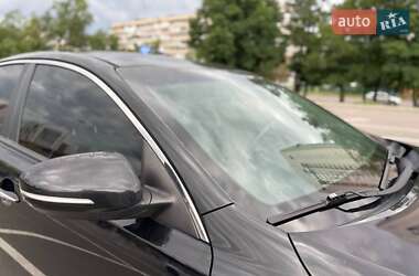 Седан Kia Optima 2014 в 