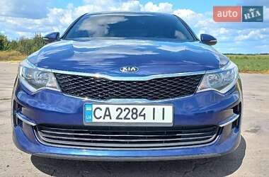 Седан Kia Optima 2016 в 