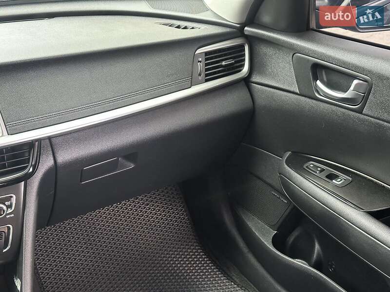 Седан Kia Optima 2019 в Одессе фото 22 Седан Kia Optima 2019 в Одессе