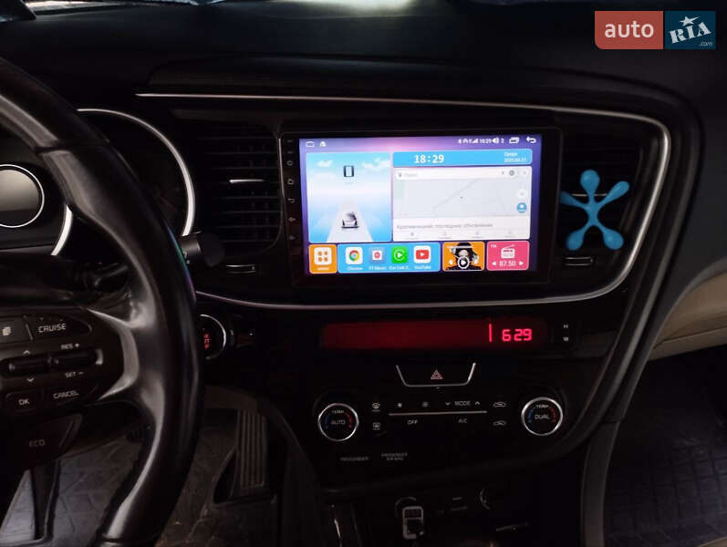 Седан Kia Optima 2015 в Кропивницком