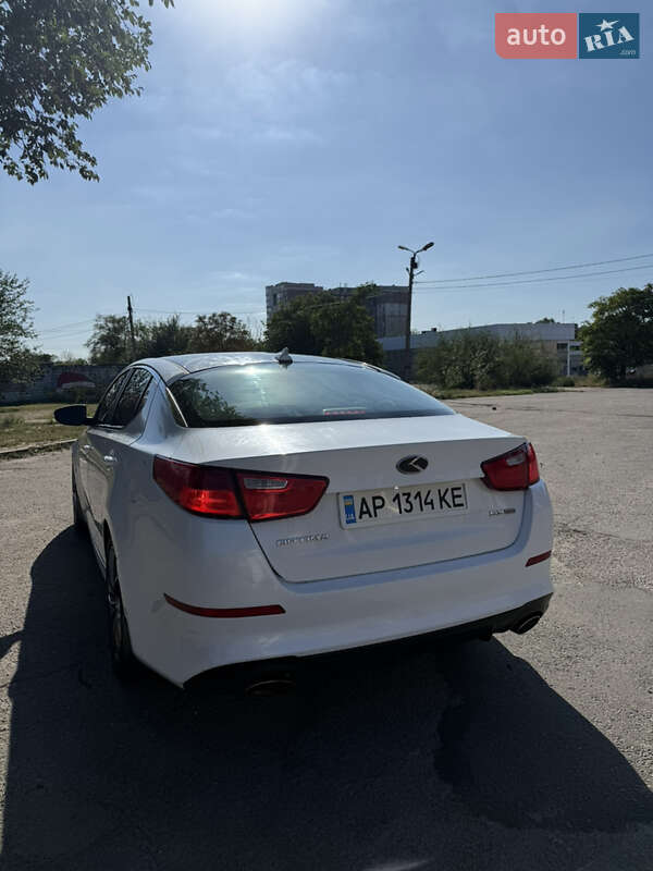 Седан Kia Optima 2014 в Запорожье