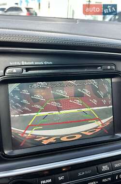 Седан Kia Optima 2014 в 