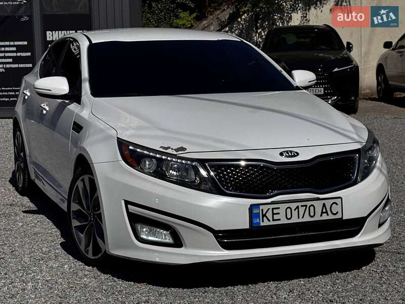 Седан Kia Optima 2015 в Днепре