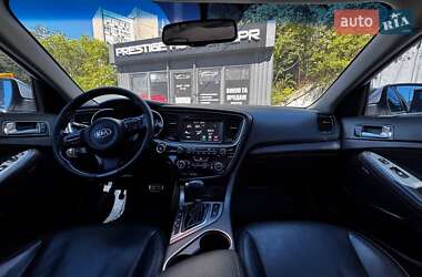 Седан Kia Optima 2015 в Днепре