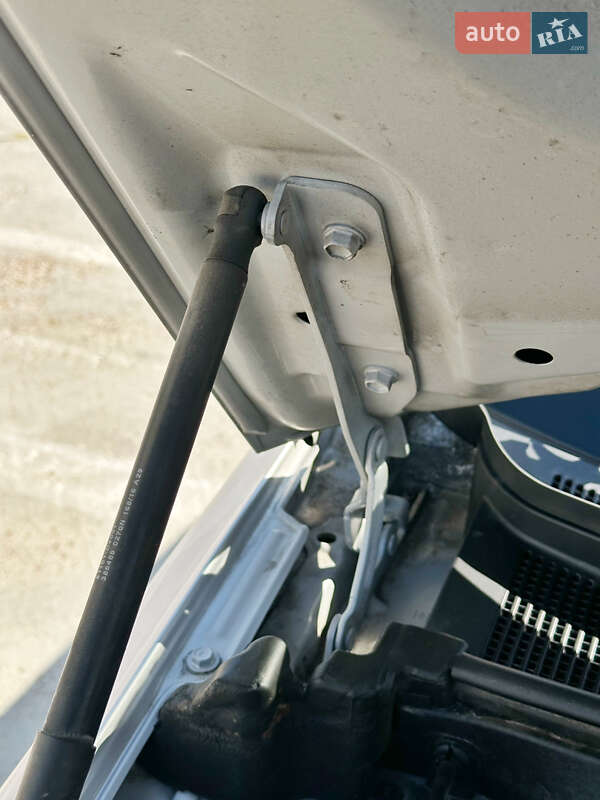 Седан Kia Optima 2016 в Києві