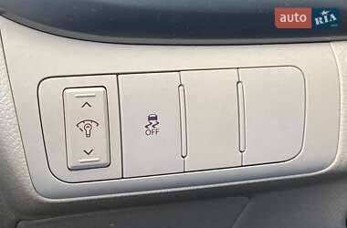Седан Kia Optima 2015 в 
