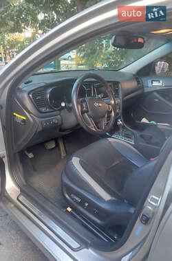 Седан Kia Optima 2013 в 