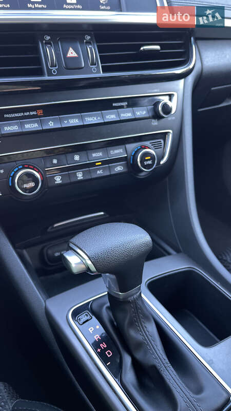 Седан Kia Optima 2018 в Тернополі