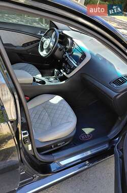 Седан Kia Optima 2015 в Києві