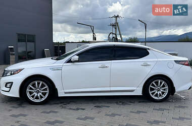 Седан Kia Optima 2015 в 