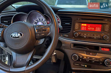 Седан Kia Optima 2014 в Києві
