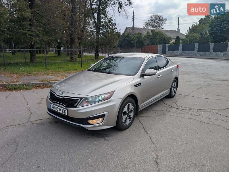 Седан Kia Optima 2013 в Виннице