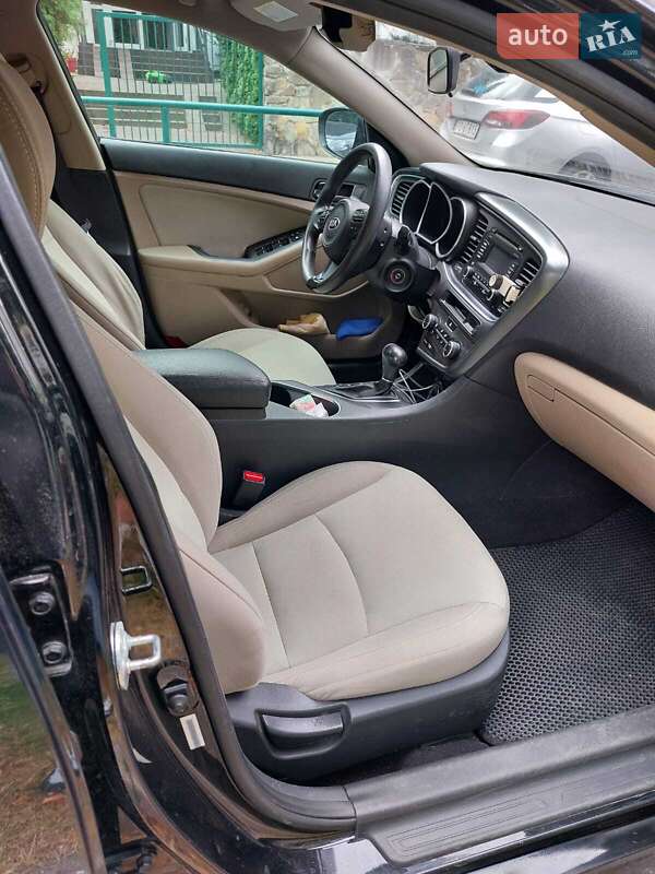 Седан Kia Optima 2014 в Луцке