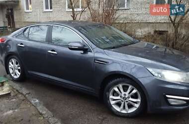 Седан Kia Optima 2011 в 