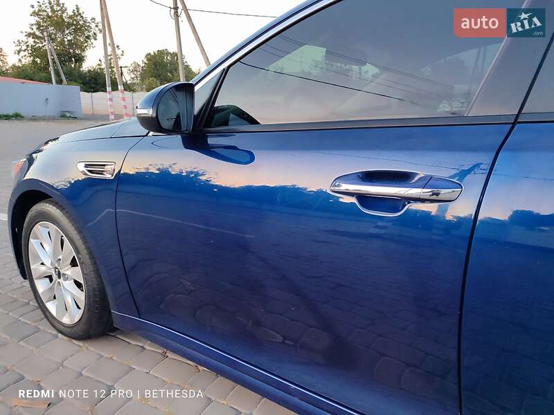 Седан Kia Optima 2016 в Кременчуге