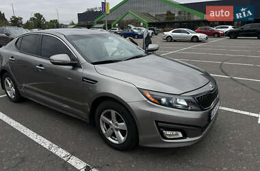 Седан Kia Optima 2015 в Вишгороді