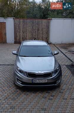 Седан Kia Optima 2013 в Одессе