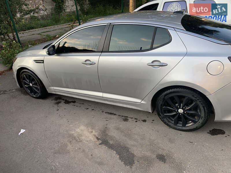 Седан Kia Optima 2014 в Борисполе