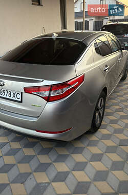 Седан Kia Optima 2013 в Киеве