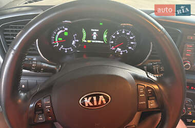 Седан Kia Optima 2013 в Киеве