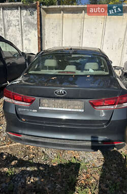 Седан Kia Optima 2016 в Умані