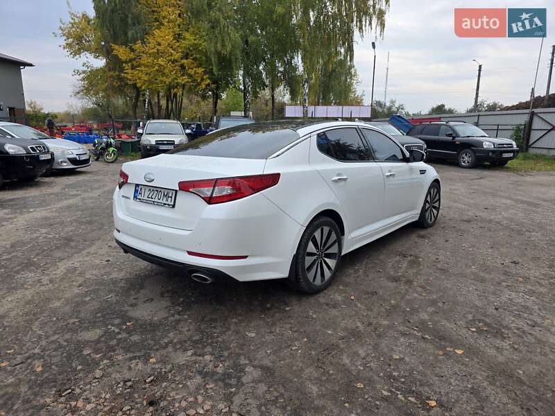 Седан Kia Optima 2013 в Шостке
