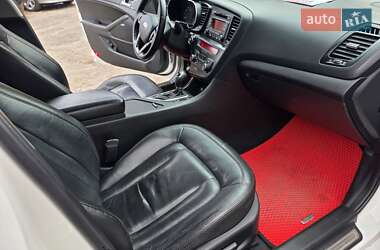 Седан Kia Optima 2013 в 