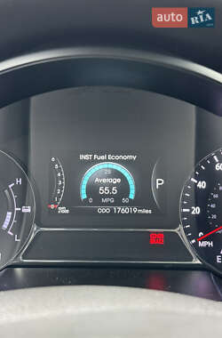Седан Kia Optima 2012 в Одессе